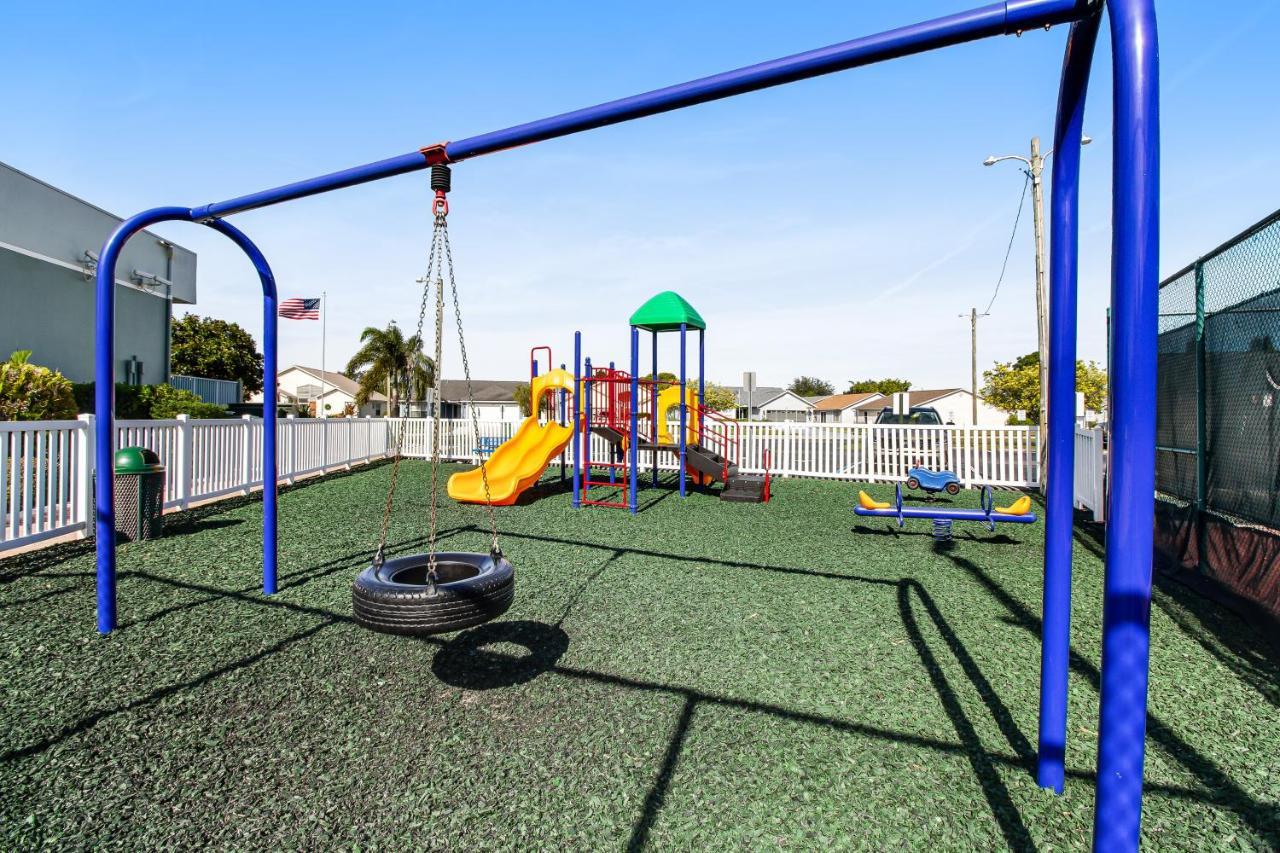 בריידנטון Bella Villa מראה חיצוני תמונה